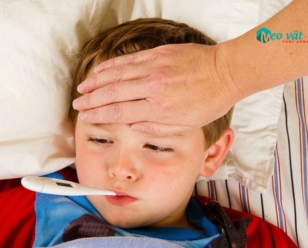 Cách chữa trị sốt virus ở trẻ em